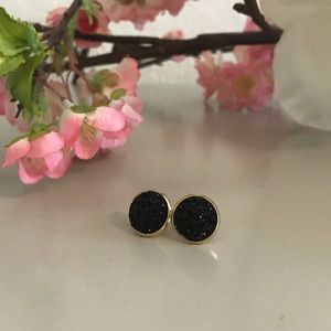 3 For $13 Black Stainless Steel Druzy Earrings 🌸